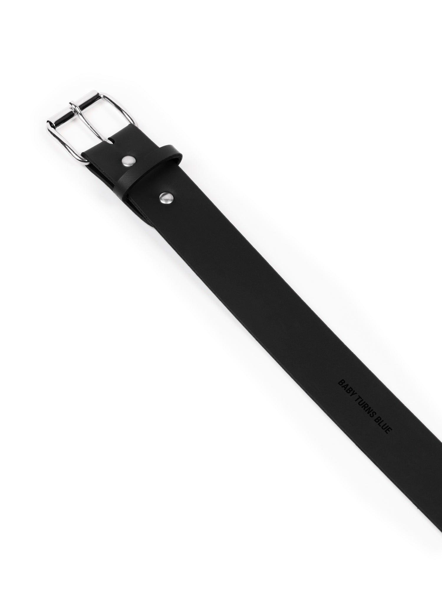 Flat view of the sustainable Emma choker by Baby turns Blue Paris